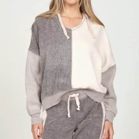 Vintage Havana Tops - Vintage Havana Reverse Fleece Hoodie
